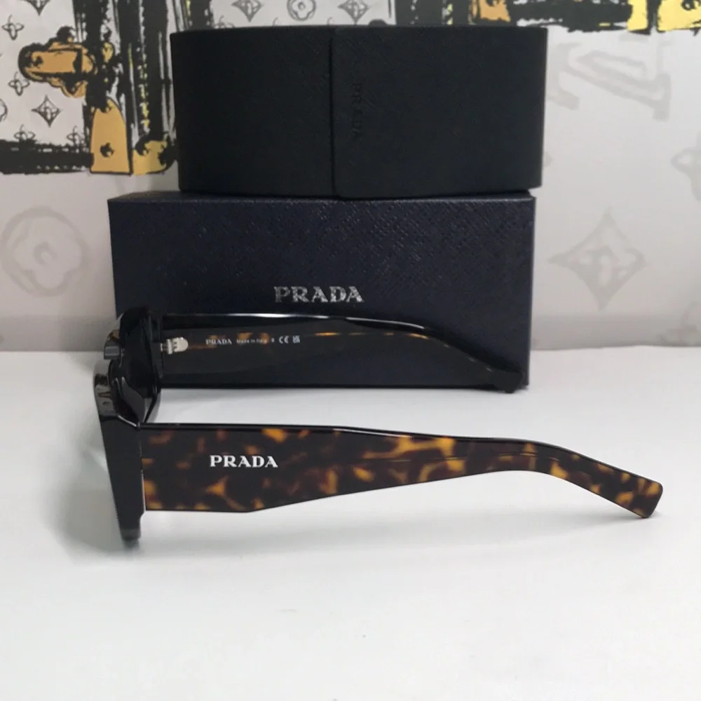 New Authentic Prada PR06YS Brown Sunglasses – Bold Luxury with UV Protection